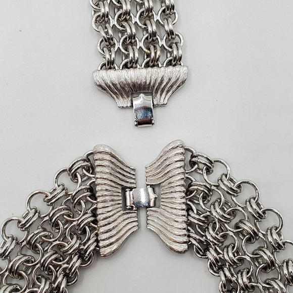 Monet Vintage Chain Mail Necklace & Bracelet Set - Picture 5 of 16